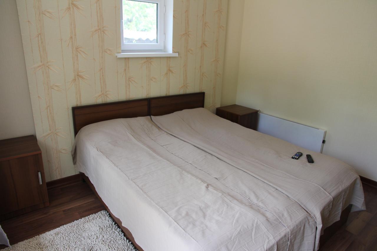Guest House Leto Dolinka Екстериор снимка